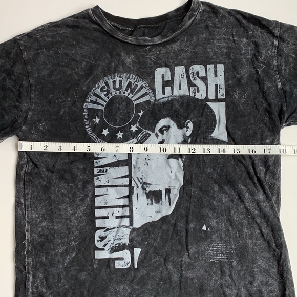 JOHNNY CASH Sun Records Graphic T-Shirt Size Small - Picture 7 of 14